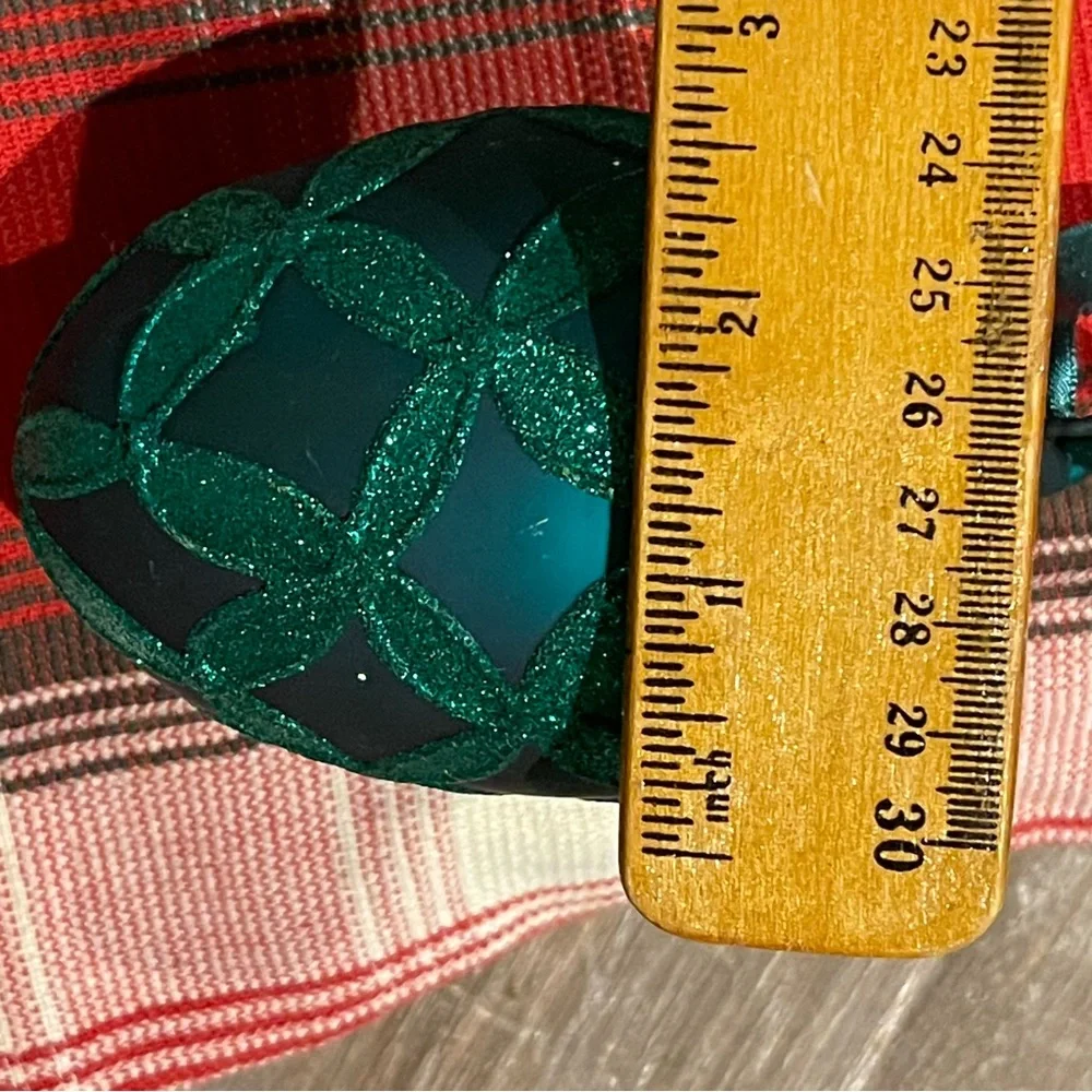 Williams Sonoma emerald green Christmas ornament
